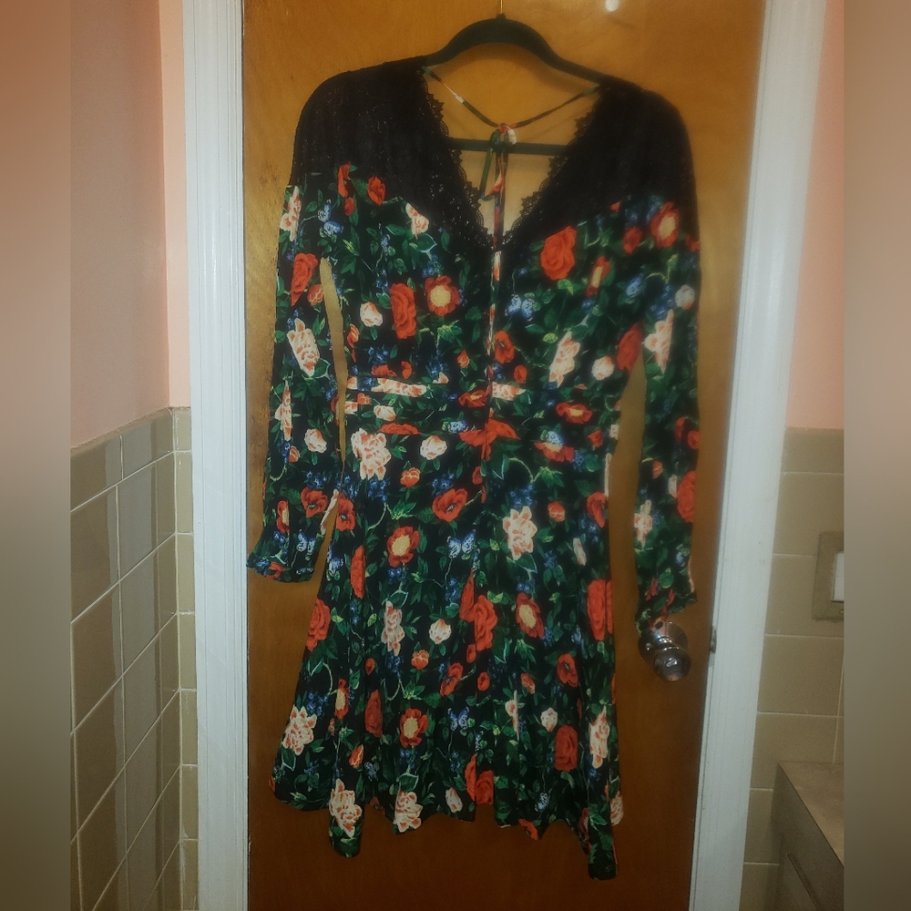 Anthropologie Lacy V-neck floral mini dress - Picture 6 of 10